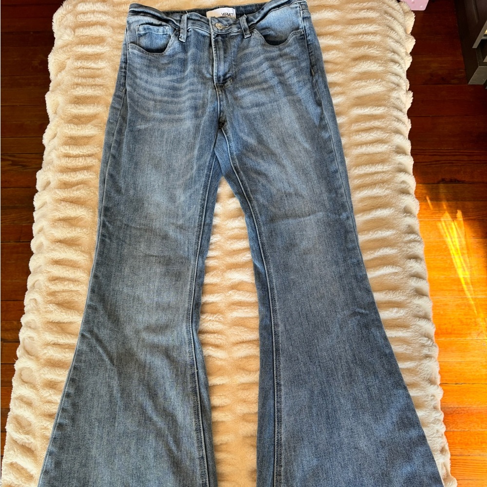 Vervet flare jeans